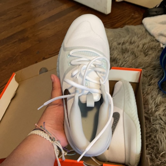 Brand New- Never Worn Nike Zoom Assersion - Picture 2 of 4